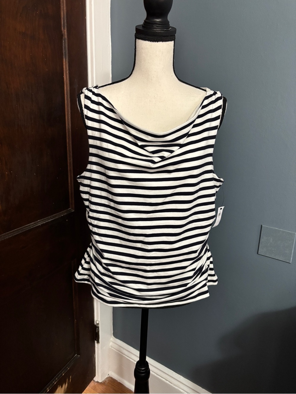 Banana Republic Women's XL Striped Tank Top NWT
